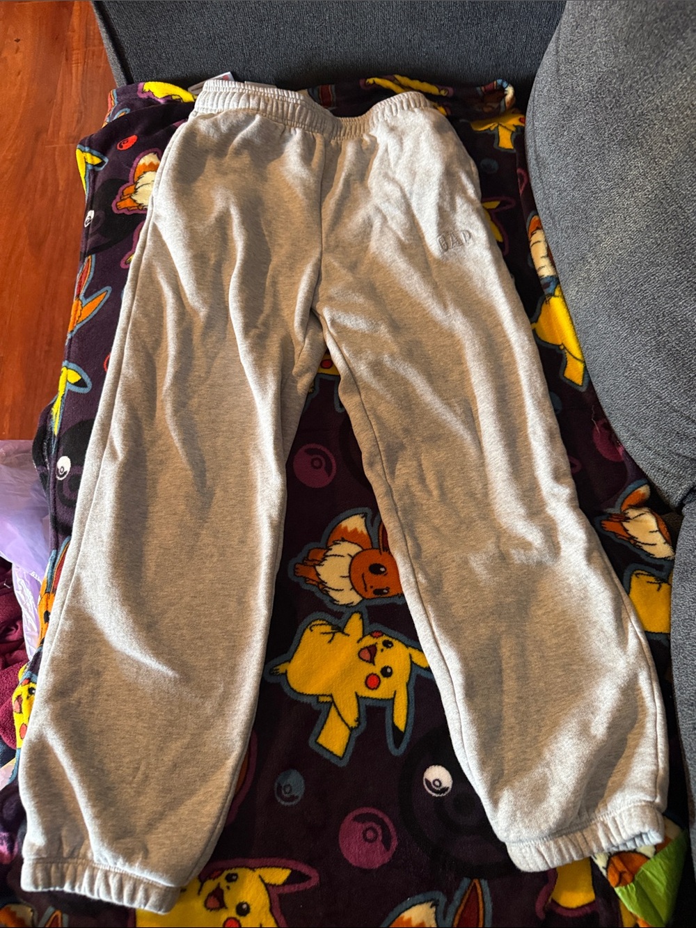 GAP Light Gray boys Sweatpants - Elastic Waist & Cuffed Ankles